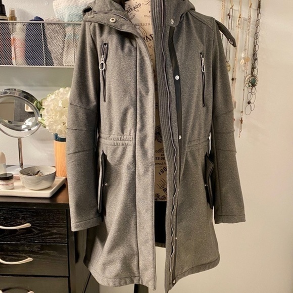 🛍Hp🛍Bcbgenerationhooded Lined Coat - Picture 3 of 15